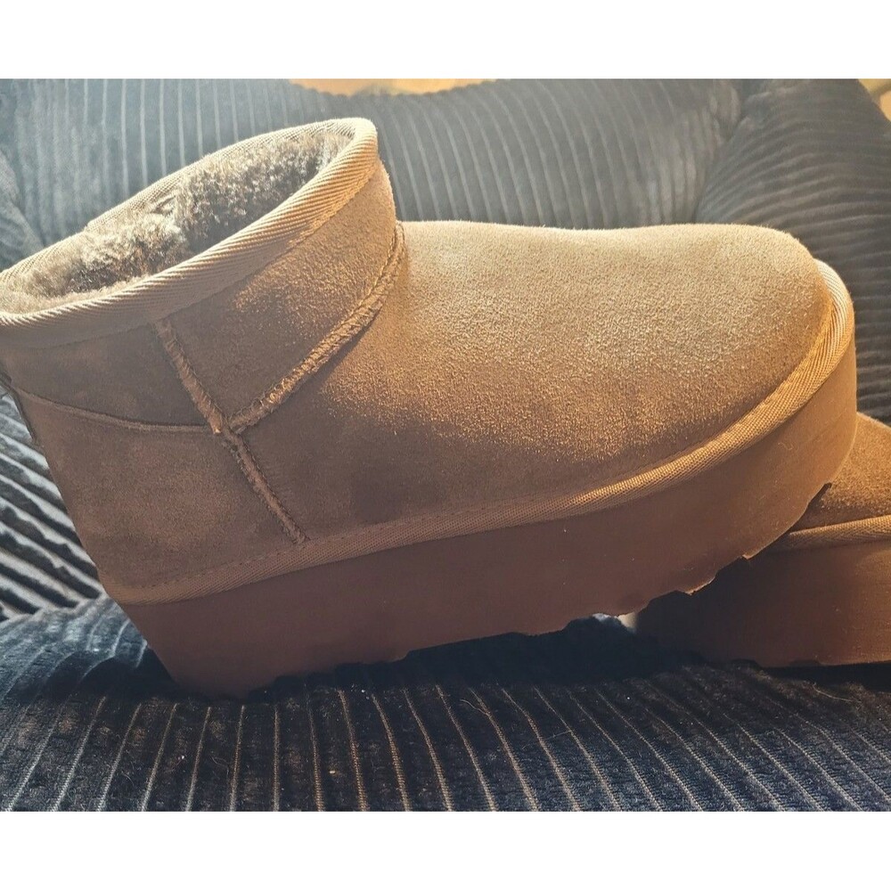 Cushionaire Women’s Suede Memory‑Foam Winter Boots – Tan size 8m